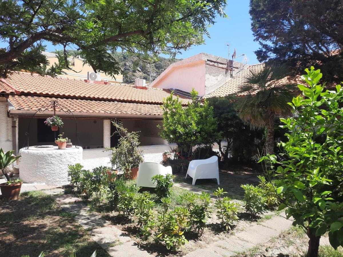La Casa Di Marta Villa Milazzo Exterior foto